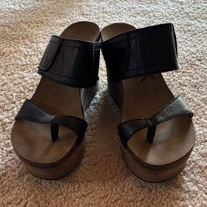 OTBT Brookfield Stylish Black Wedge Sandals